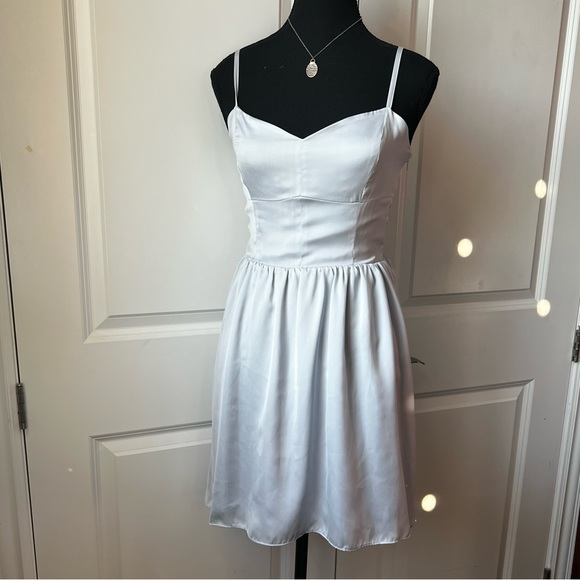 Aritzia Talula Dress - Picture 9 of 9